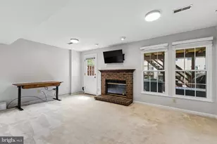 7452 Gadsby Square, Alexandria, VA 22315 - Photo 20