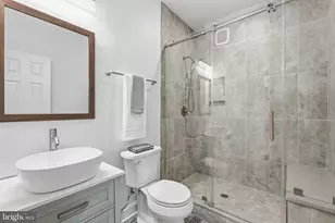 915 Winstead St, Great Falls, VA 22066 - Photo 16