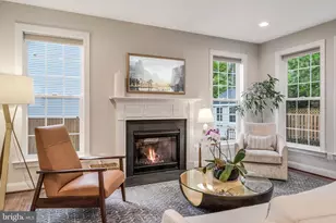 105 Heglar Oaks Ct, Herndon, VA 20170 - Photo 32