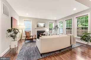 105 Heglar Oaks Ct, Herndon, VA 20170 - Photo 28