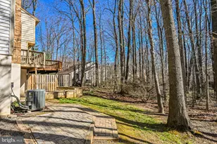 9929 Hemlock Woods Ln, Burke, VA 22015 - Photo 66