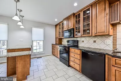 9929 Hemlock Woods Lane, Burke, VA 22015 - Photo 18