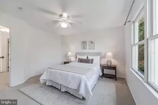 12537 Ridgegate Dr, Herndon, VA 20170 - Photo 54