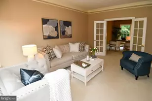 13619 Weinstein Ct, Centreville, VA 20120 - Photo 10