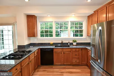13619 Weinstein Court, Centreville, VA 20120 - Photo 26
