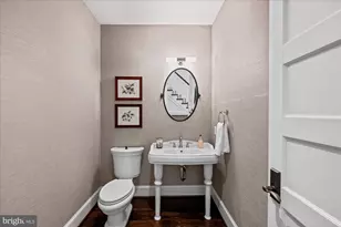 2120 Elliott Ave, McLean, VA 22101 - Photo 6