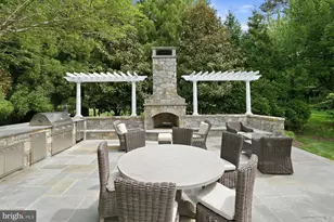 2120 Elliott Ave, McLean, VA 22101 - Photo 20