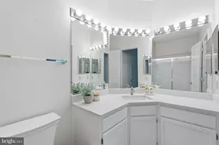 13058 Autumn Woods Way, Fairfax, VA 22033 - Photo 24