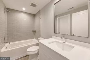 125 Casmar St SE, Vienna, VA 22180 - Photo 38