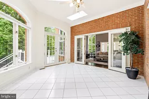 11102 Prince Edward Ct, Oakton, VA 22124 - Photo 24