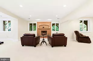 11102 Prince Edward Ct, Oakton, VA 22124 - Photo 82