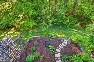 8923 Park Forest Dr, Springfield, VA 22152 - Photo 6