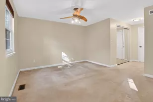 8923 Park Forest Dr, Springfield, VA 22152 - Photo 36