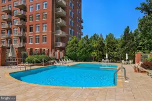 4490 Market Commons Dr, Fairfax, VA 22033 - Photo 38