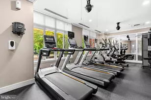 4490 Market Commons Dr, Fairfax, VA 22033 - Photo 36