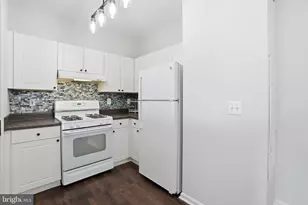 11325 Aristotle Dr, Fairfax, VA 22030 - Photo 14