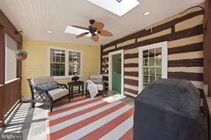 10204 Yellow Pine Dr, Vienna, VA 22182 - Photo 46