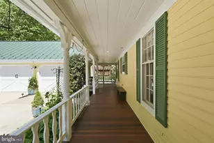 10204 Yellow Pine Dr, Vienna, VA 22182 - Photo 14