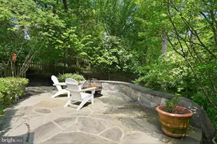 10204 Yellow Pine Dr, Vienna, VA 22182 - Photo 98