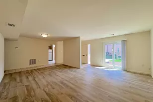 4538 Conwell Dr, Annandale, VA 22003 - Photo 4