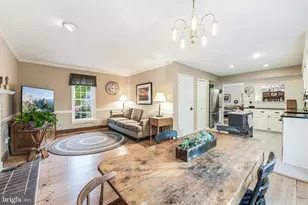 11686 Stockbridge Ln, Reston, VA 20194 - Photo 22