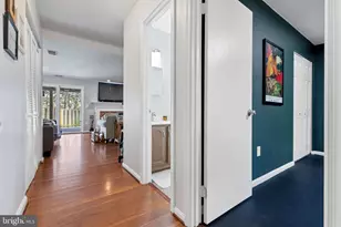 7033 Solomon Seal Ct, Springfield, VA 22152 - Photo 34