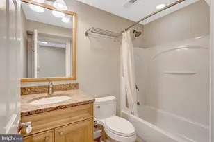 4510 Rhett Ln, Fairfax, VA 22030 - Photo 44