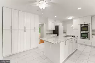 11120 Tattersall Trail, Oakton, VA 22124 - Photo 2