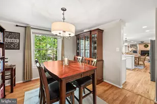 10906 Carters Oak Way, Burke, VA 22015 - Photo 10