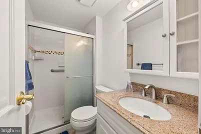 10906 Carters Oak Way, Burke, VA 22015 - Photo 24
