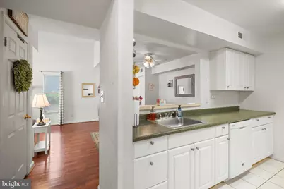 5858 Orchard Hill Court #5858, Clifton, VA 20124 - Photo 12