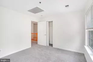 8933 Milford Haven Ct, Lorton, VA 22079 - Photo 38