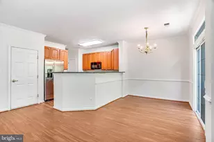 8933 Milford Haven Ct, Lorton, VA 22079 - Photo 12