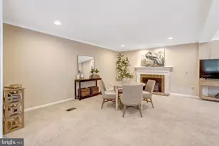 10354 Steamboat Landing Ln, Burke, VA 22015 - Photo 28