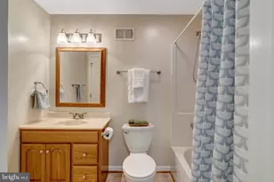 10354 Steamboat Landing Ln, Burke, VA 22015 - Photo 58