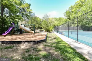 1523 Northgate Square, Reston, VA 20190 - Photo 26