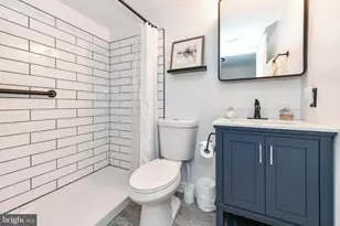 1523 Northgate Square, Reston, VA 20190 - Photo 8