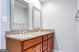 8500 Brook Rd, McLean, VA 22102 - Photo 44