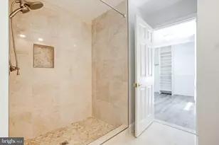 8500 Brook Rd, McLean, VA 22102 - Photo 38