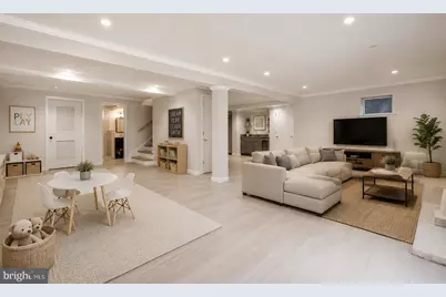 [Address not provided], McLean, VA 22102 - Photo 32