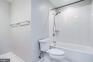 8500 Brook Rd, McLean, VA 22102 - Photo 38