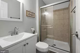 9053 Armendown Dr, Springfield, VA 22152 - Photo 40