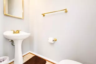 14602 Creek Valley Ct, Centreville, VA 20120 - Photo 10
