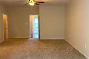 12646 Heron Ridge Dr, Fairfax, VA 22030 - Photo 18