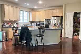 12646 Heron Ridge Dr, Fairfax, VA 22030 - Photo 8