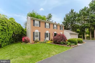 9923 Marquand Dr, Burke, VA 22015 - Photo 54