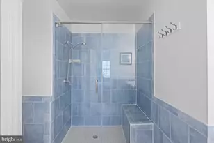 7730 Shootingstar Dr, Springfield, VA 22152 - Photo 22