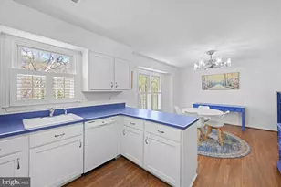 7730 Shootingstar Dr, Springfield, VA 22152 - Photo 16