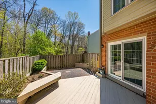 7730 Shootingstar Dr, Springfield, VA 22152 - Photo 30