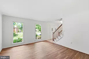 6423 John Jackson Ct, Fairfax Station, VA 22039 - Photo 6